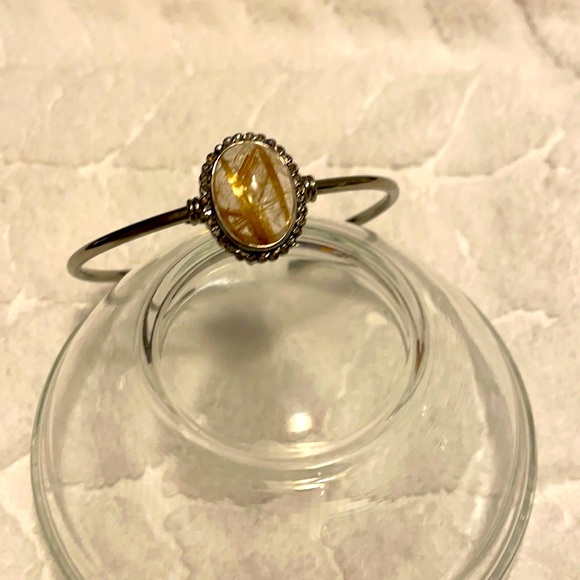 Gold Rudilated Quartz & Diamond cuff bracelet - Picture 3 of 6